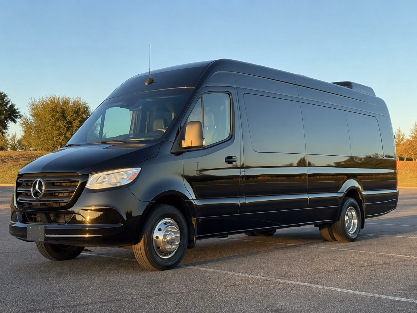 costa mesa 15 passenger sprinter van