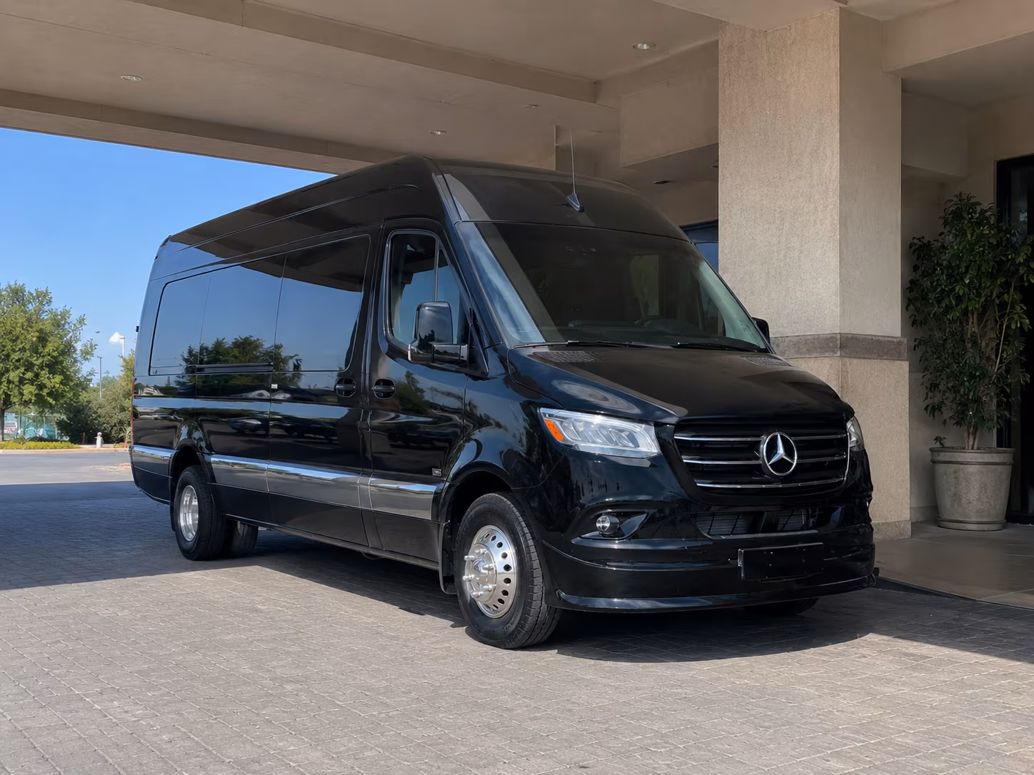 find the perfect transportation for your next wine tour 4